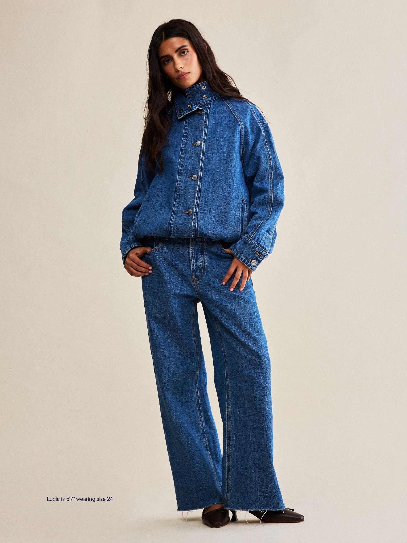 Low Rise Baggy Jeans